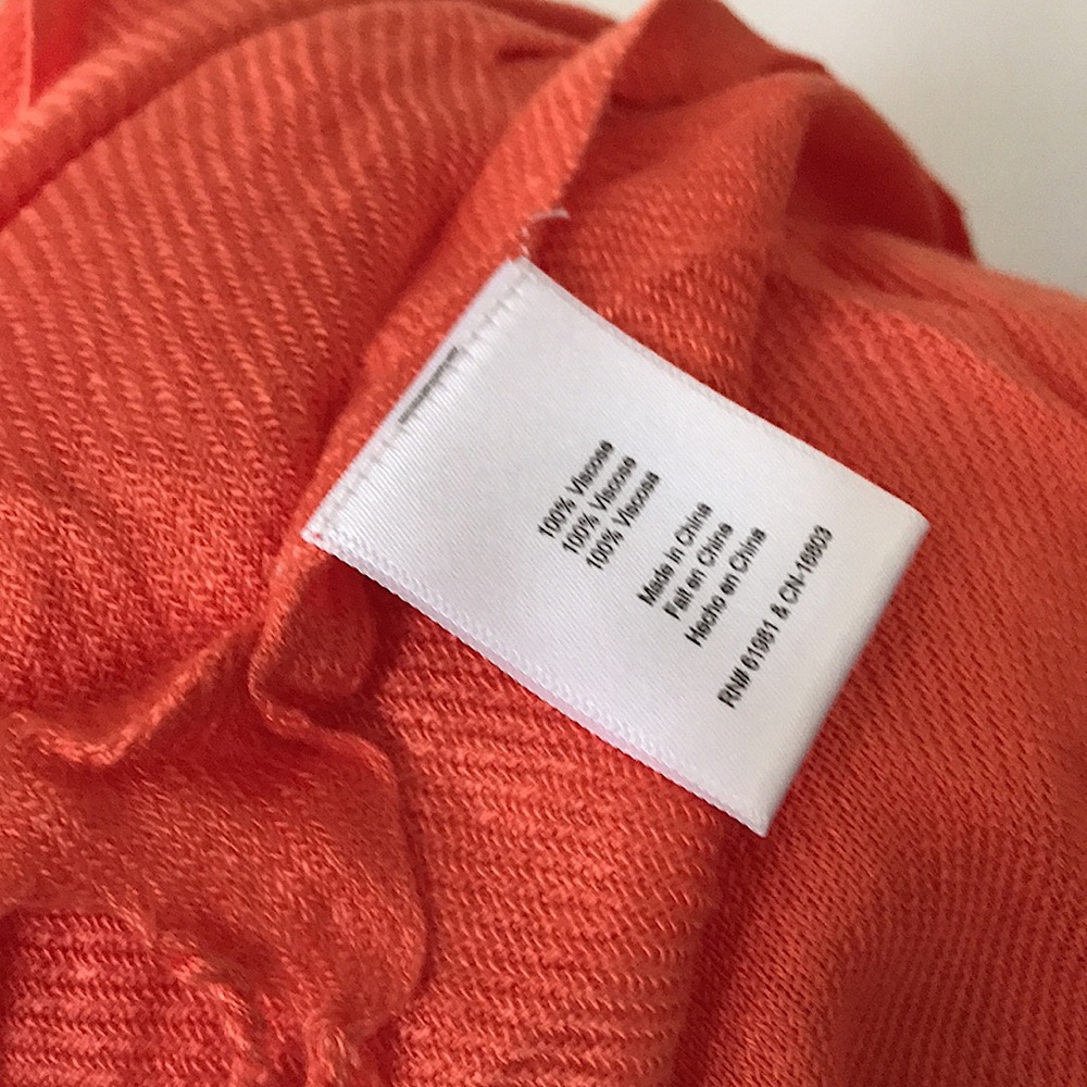 NWOT~ Long Viscose Scarf - Picture 4 of 4